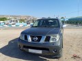 nissan-pathfinder-le-small-0