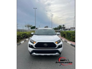 2021 Toyota RAV4 4WD XLE gulf model