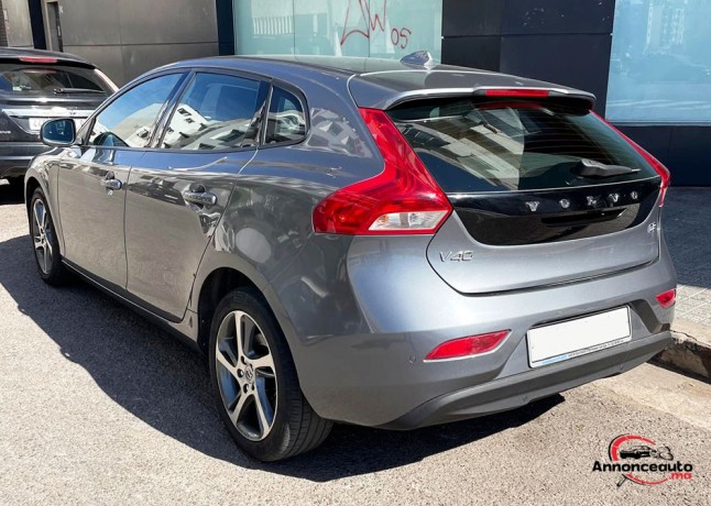 volvo-v40-momentum-diesel-2018-66000-km-tres-bon-etat-big-1