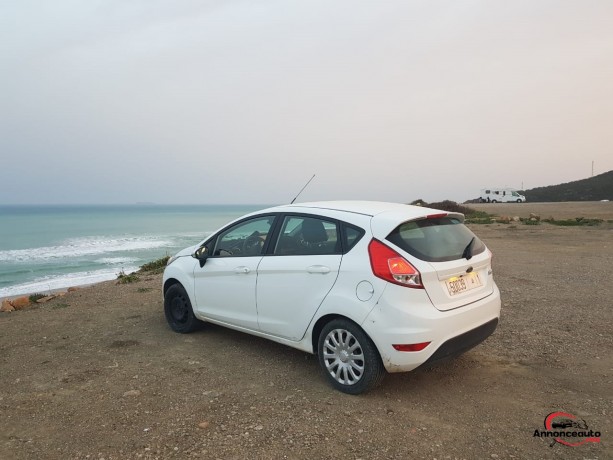 ford-fiesta-essence-manuelle-2017-a-tanger-big-1