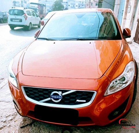 volvo-c3o-r-design-big-0