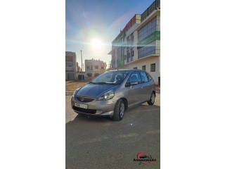 Honda Jazz Essence Très bon état