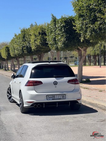 volkswagen-golf-7-r-line-2015-big-5