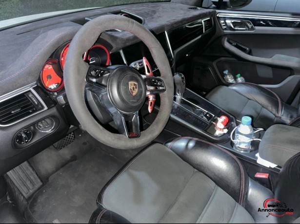 a-vendre-porsche-macan-s-transforme-gts-2023-full-options-gris-chalk-son-sportif-agressif-big-3