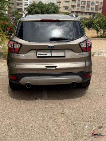 ford-kuga-2019-15-tdci-120-titanium-big-4