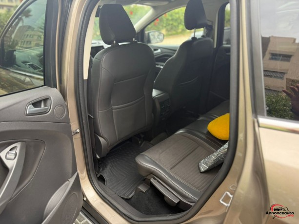 ford-kuga-2019-15-tdci-120-titanium-big-5